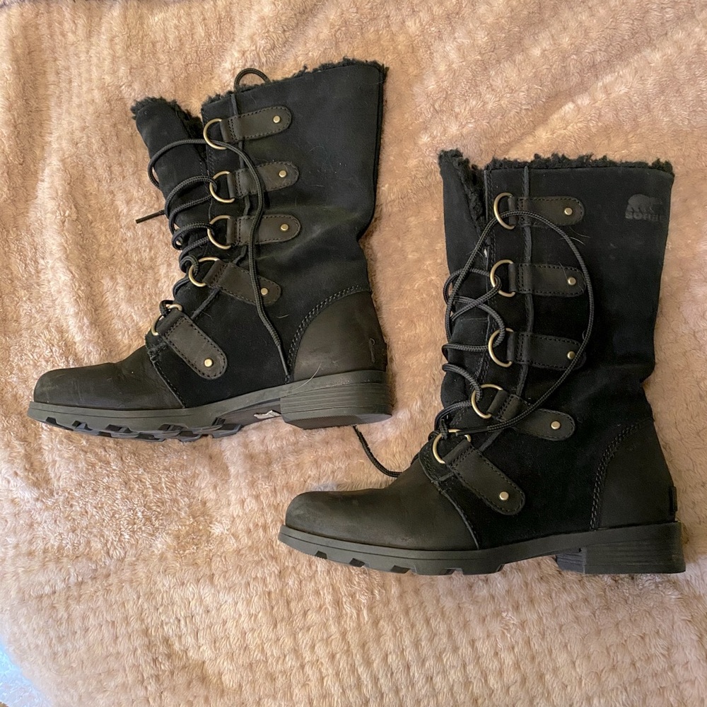 Sorel Emelie Lace Boot (insulated)
